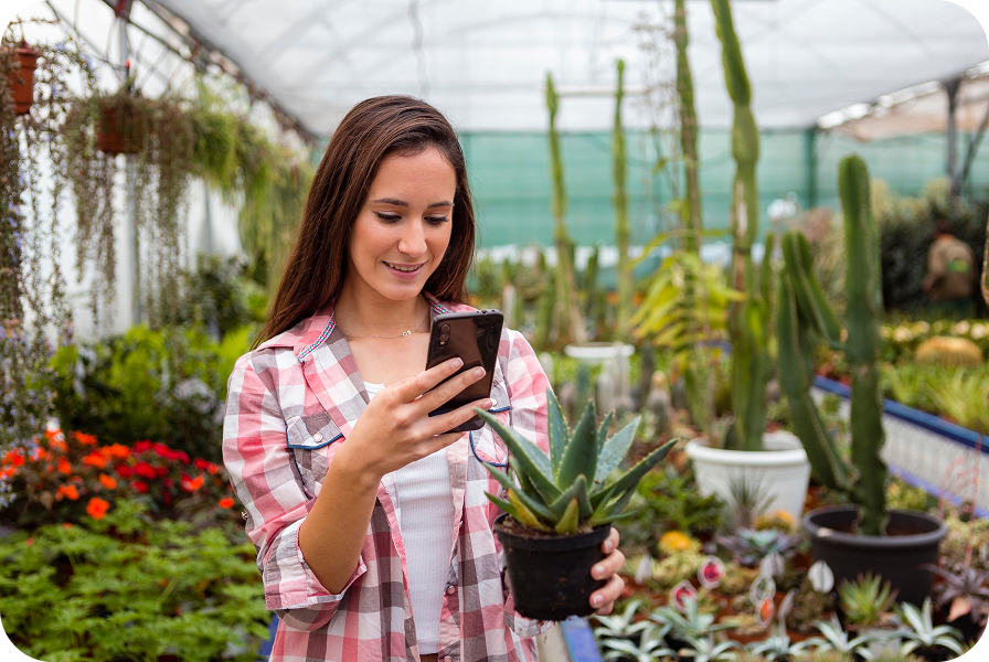 How to Launch Your Photo Gallery When You Have No Customer Photos Yet